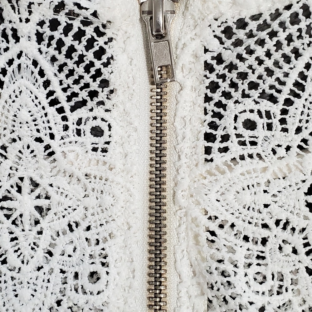 Worthington White Lace Top - Picture 4 of 6